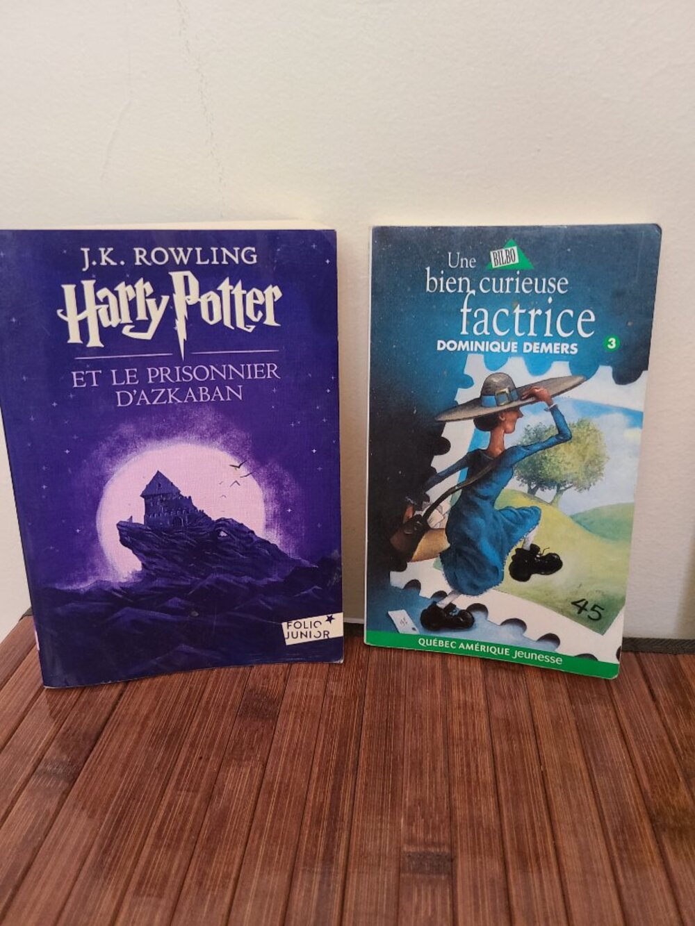 Ten French Kid's Paperback Books - Picture 2 of 6